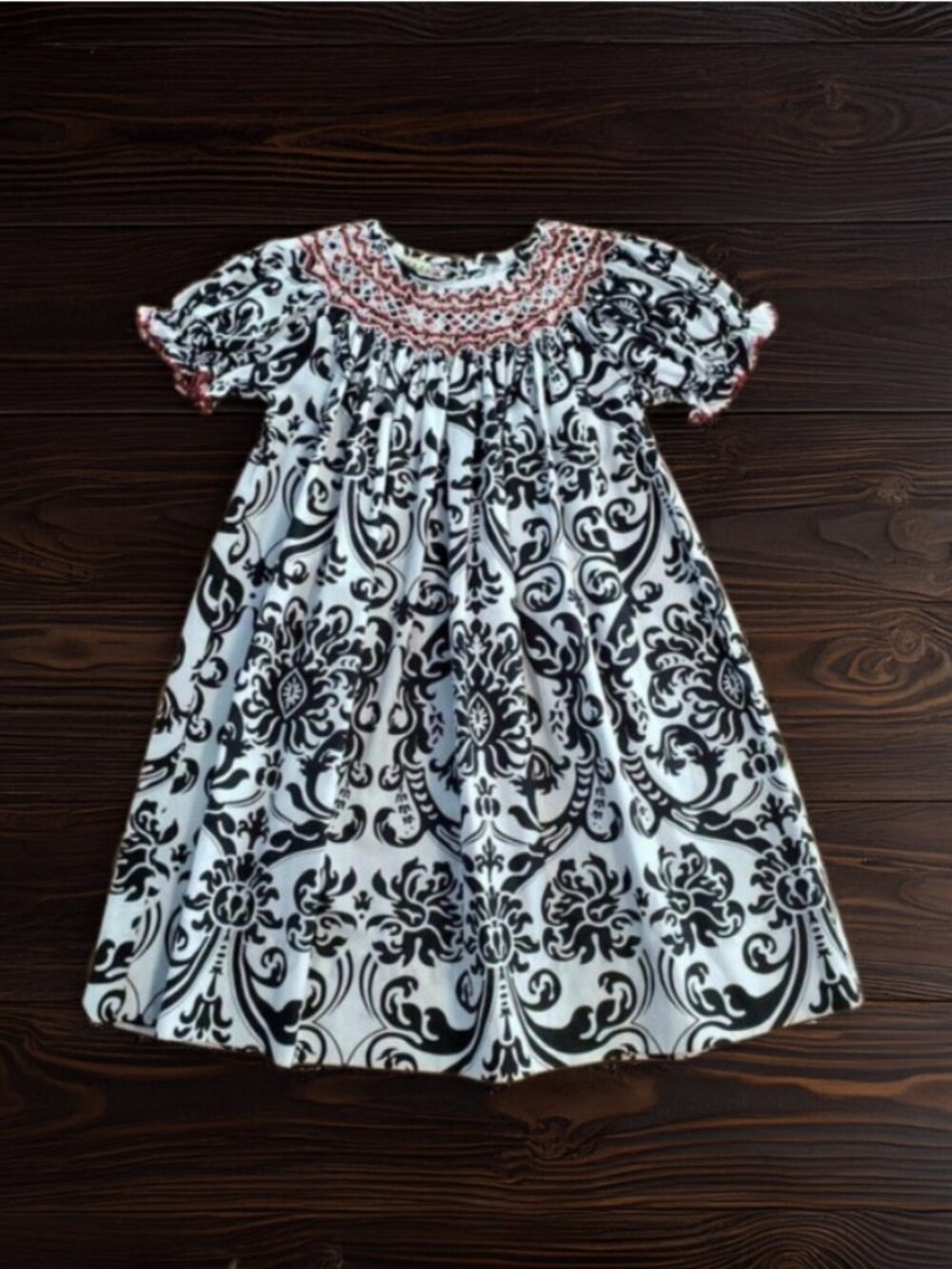 Le' Za Me Bishop Smocked Black and White Dress Size 2T